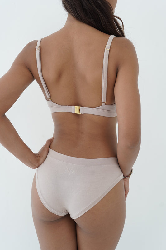 LUCY BOTTOM
